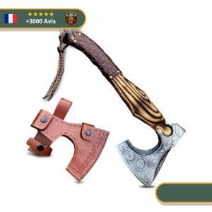 Fer de hache viking gravé aux loups pour vente. Disponible en