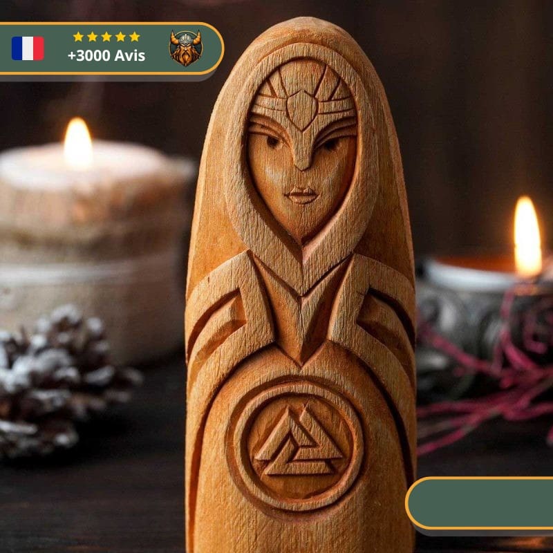 Statuette Viking en bois - Frigg – Image 3