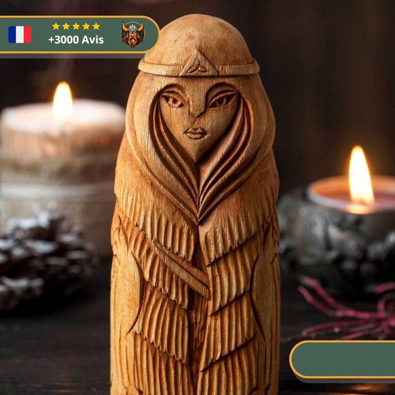 Statuette Viking en bois - Freyja – Image 3