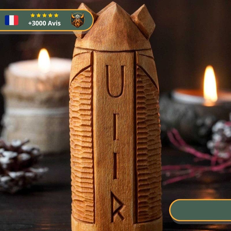 Statuette Viking en bois - Ull – Image 2