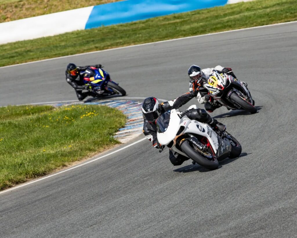 Vue du tracé du circuit de Croix-en-Ternois dans le Pas-de-Calais